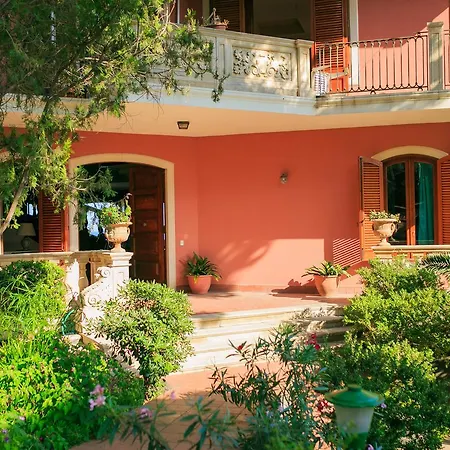 Terrazze D'aci Bed & Breakfast *